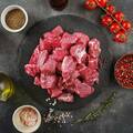 Rinder-Gulasch roh