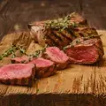 fein mamoriertes, gegrilltes Bürgermeisterstück