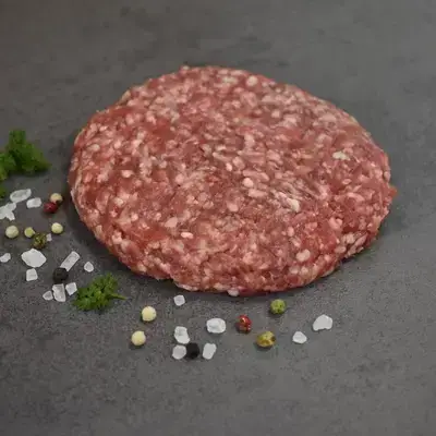 Bestes Rindfleisch, nur mit einer Prise Salz verfeinert, 150g/Stück
