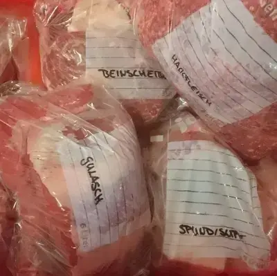 Ausschnitt vom Fleischpaket